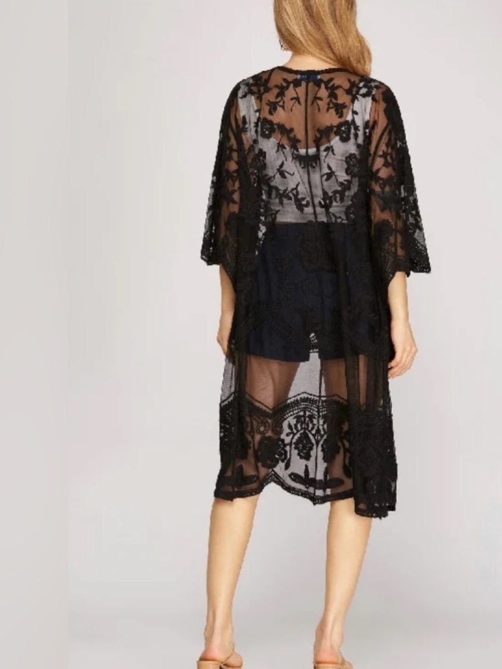 DAVI & DANI Black Sheer Lace Kimono Robe. Size S